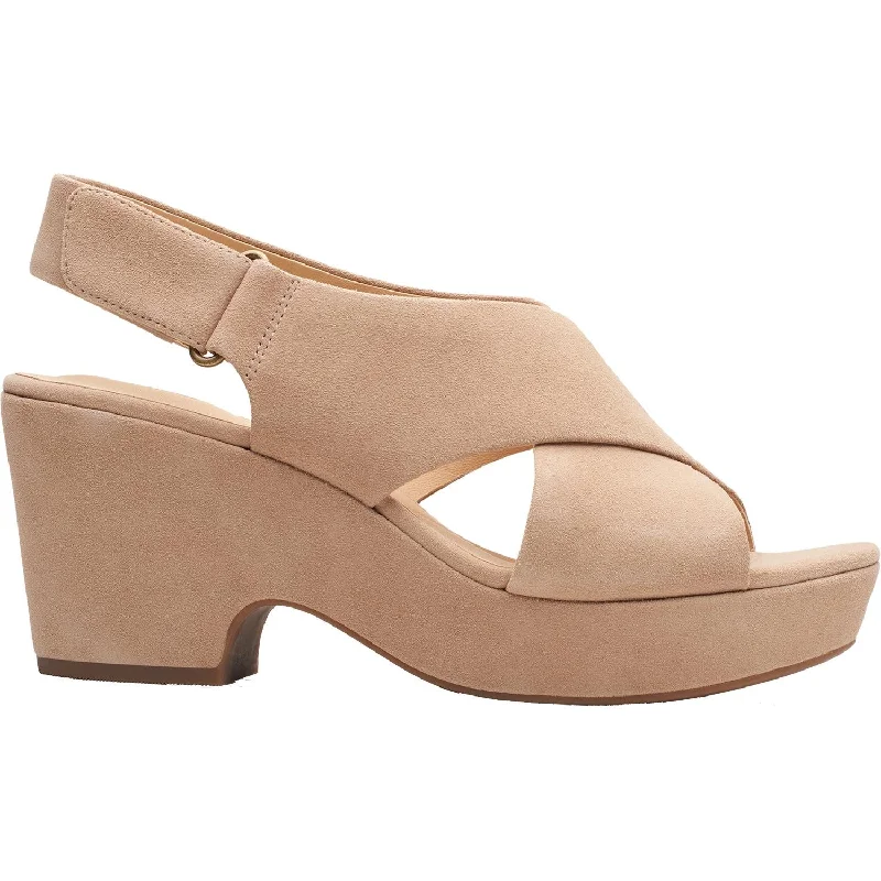 Men's sandals with a leather lining for comfortWomen's Clarks Maritsa Lara Sand Suede