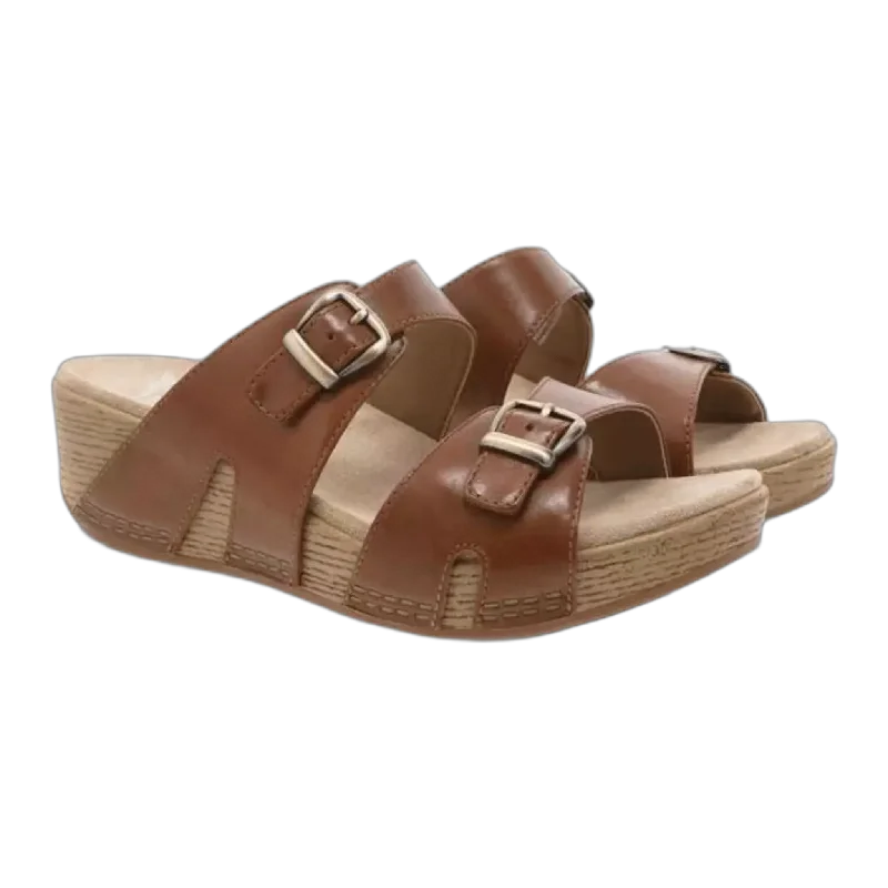 Men's sandals with a shock - absorbing insoleLeeann