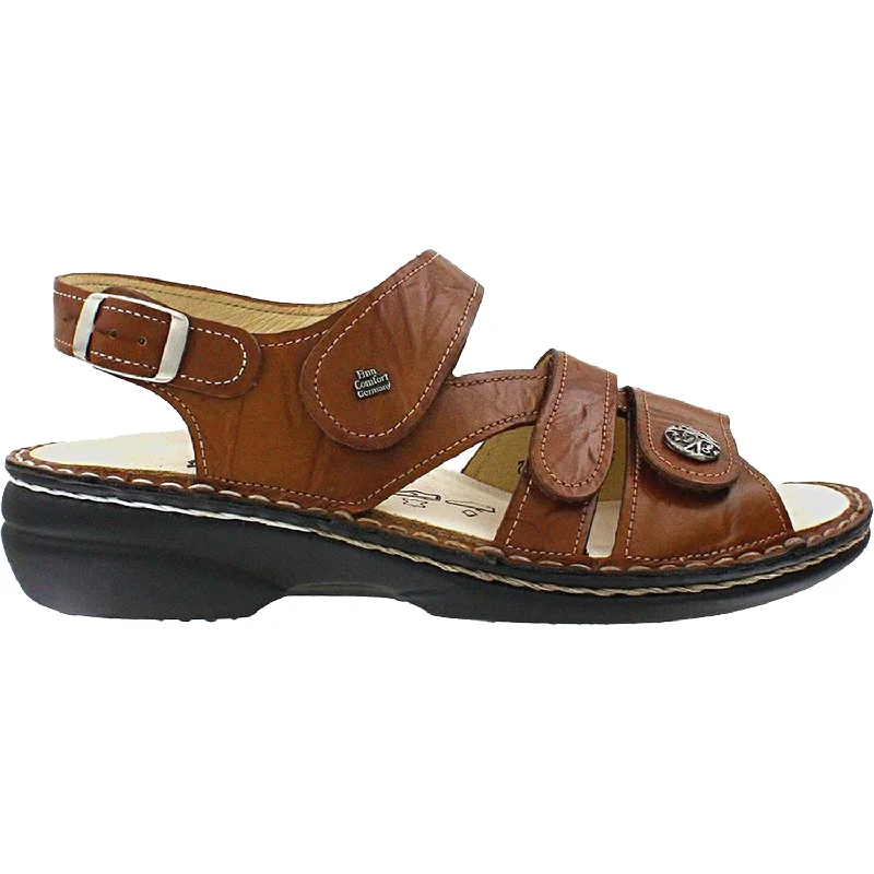 Men's sandals with a stretchy strap for a better fitWomen's Finn Comfort Gomera Soft Cognac Plisseelight Leather