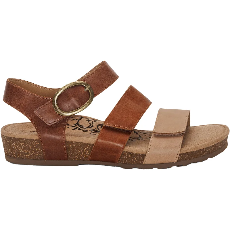 Men's sandals with a contrast stitching detailWomen's Aetrex Lilly Walnut Combi Leather