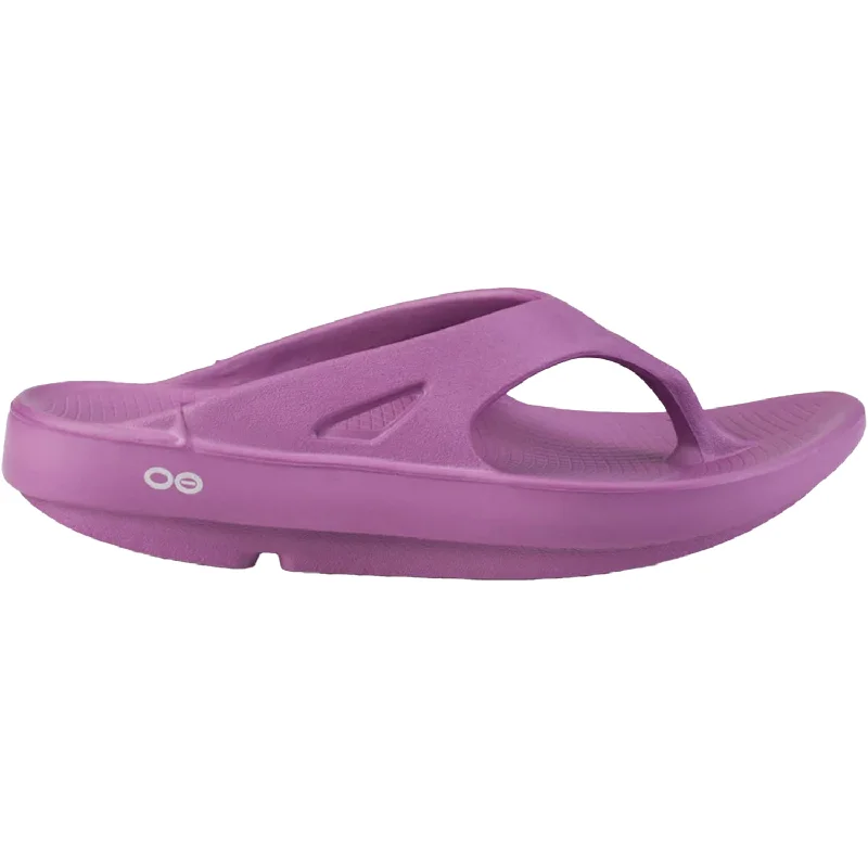 Men's sandals with a pointed toe for a stylish lookWomen's OOFOS OOriginal Plum Synthetic