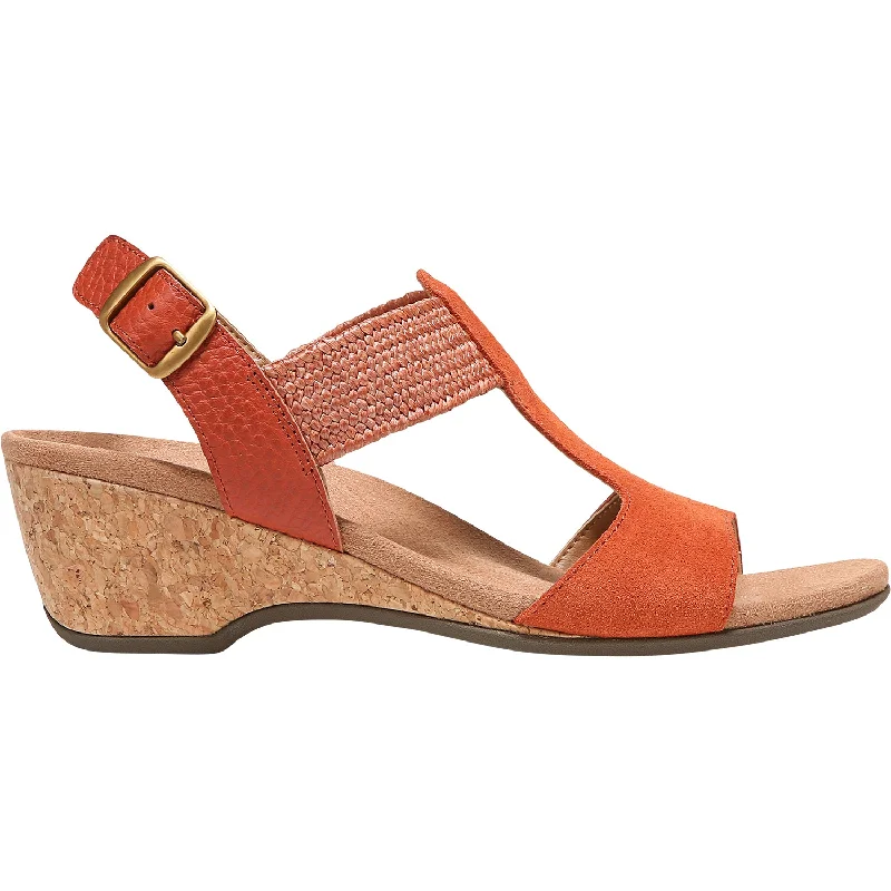 Men's leather sandals with an adjustable strapWomen's Vionic Kaytie Clay Suede