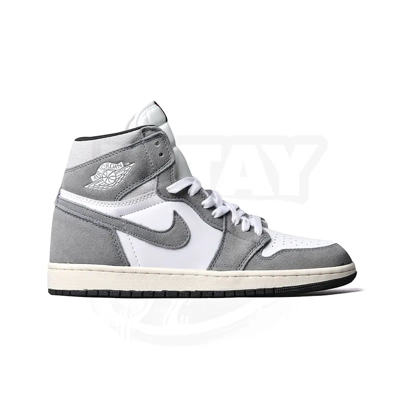 Men's adjustable - strap sneakers for a customized fitAJ 1 HIGHS - WASHED BLACK