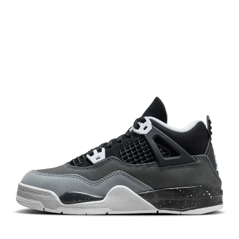 Men's multi - colored sneakers with a gradient effectJordan 4 Retro 'Fear' (PS) - Black/White