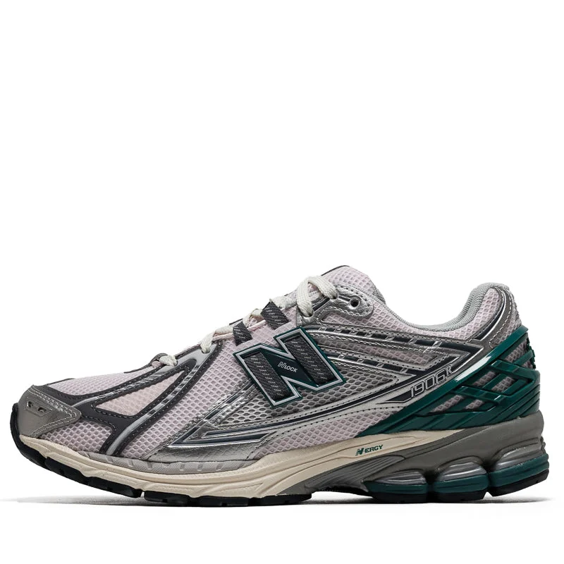 Men's performance - driven running sneakers for marathonsNew Balance 1906R - Silver Metallic/Pink Granite