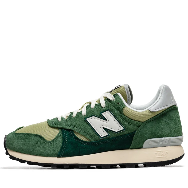 Men's neon - colored sneakers for a bold statementNew Balance 475 - Everglade Green/Mallard Green