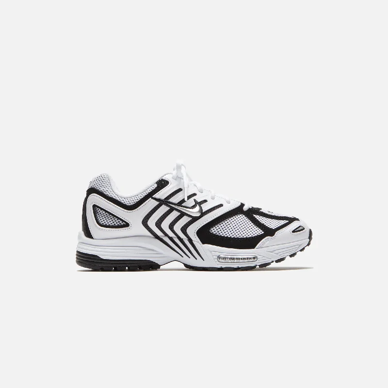 Men's athletic sneakers with a quick - dry liningNike Air Pegasus 2K5 - White / Black / Metallic Silver