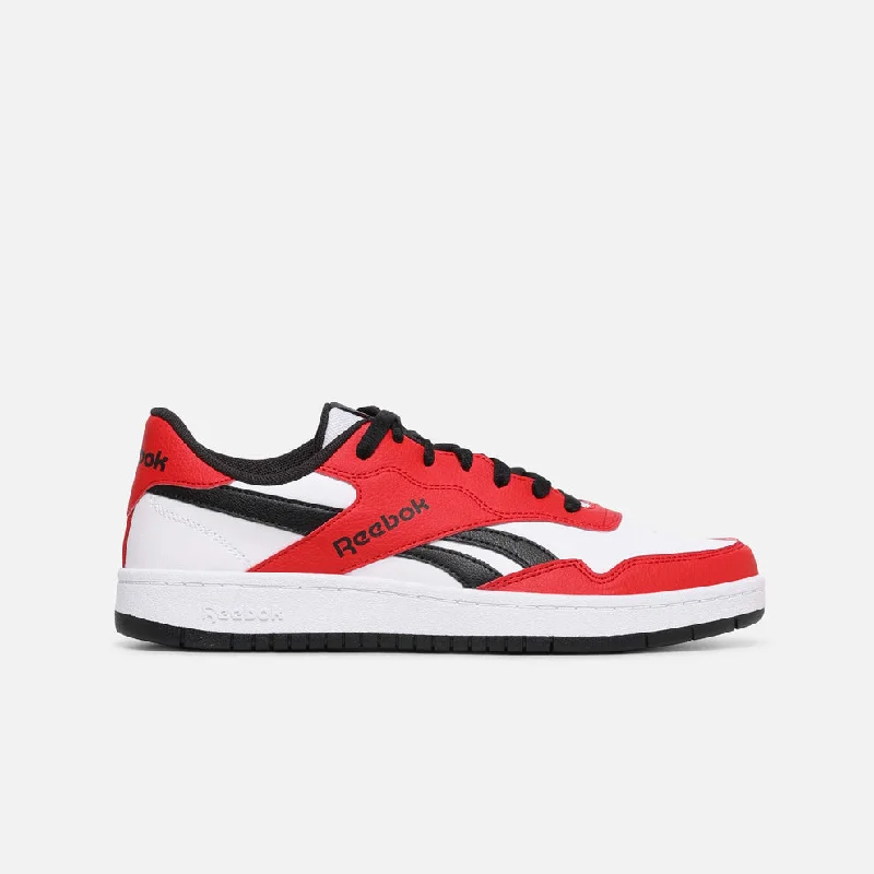 Men's skateboarding sneakers with a vulcanized soleREEBOK MEN'S BB1000 RED/BLACK SNEAKER SHOES