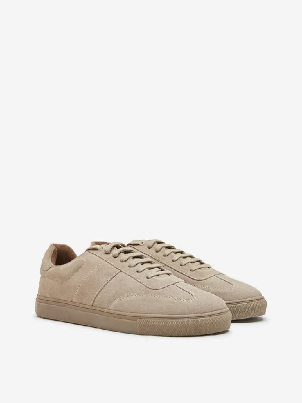 Men's track - and - field sneakers with a spike - compatible soleSOLEPLAY Beige Faux Suede Lace-Up Sneakers