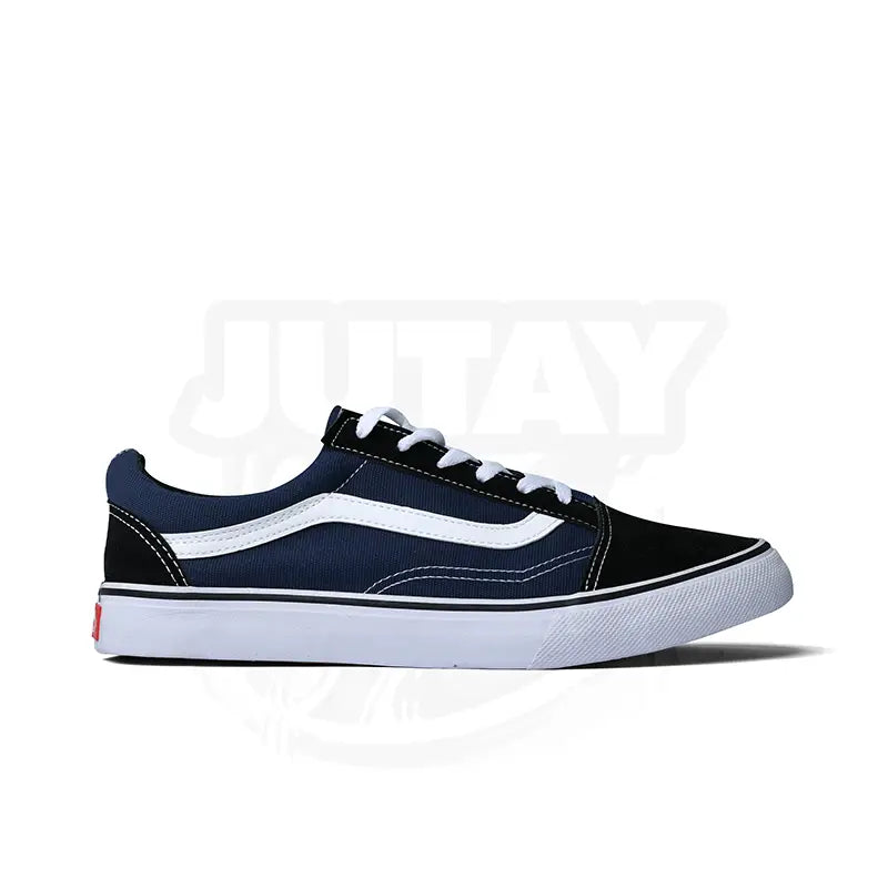 Men's high - performance basketball sneakers with air cushioningVANS - CLASSIC NAVY