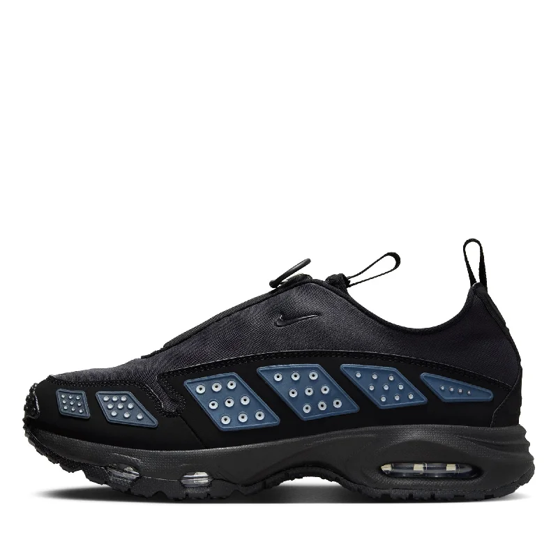 Men's hiking sneakers with a high - traction soleWomen's Nike Air Max Sunder - Black/Silver