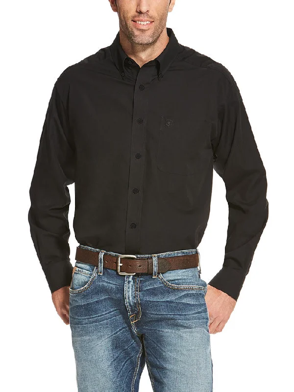 Men's western boots with a leather - wrapped heel and a smooth finishAriat 10020328 Mens Wrinkle Free Solid Shirt Black