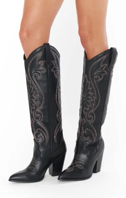 Men's western boots with a silver - toned hardware and accentsSteve Madden Lasso Western Boot ~ Black