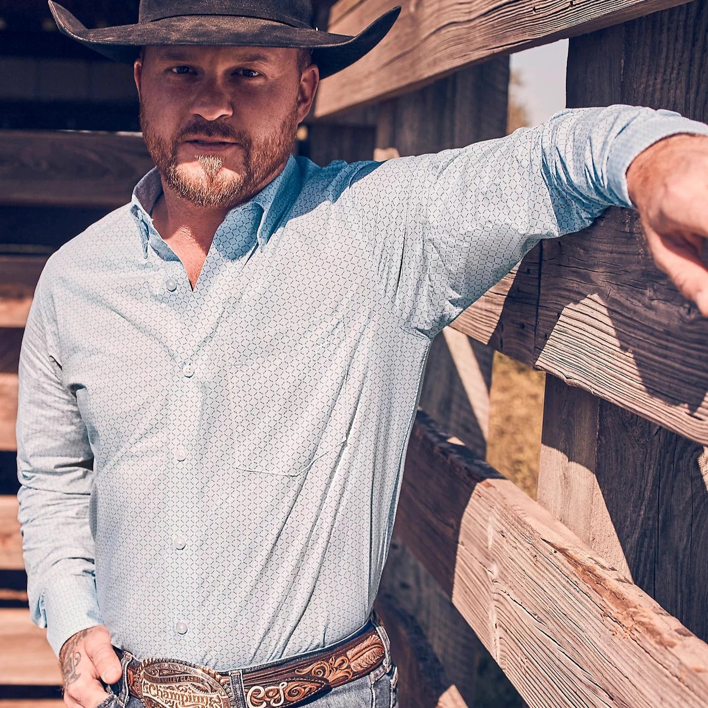 Men's western boots with a leather lining and a padded insoleWrangler Men's Cody Johnson L/S Diamond Button Down Shirt in Pale Blue